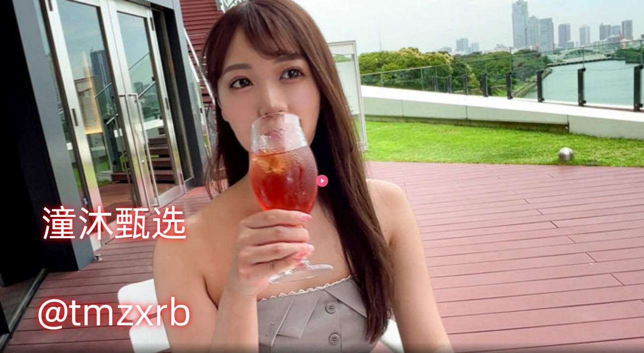 老人玩小处雌女HD另惊心动魄,隐秘情欲惊现老年玩家与小女互动...